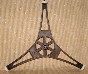 7 1/4" Triangle 1/2" Post 3/16 W 5/8" T Microwave Oven Ring Support Roller Guide