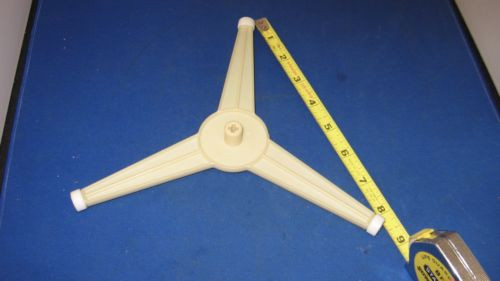 Microwave 8 1/2" Span ~ 1/2" T Wheels ~ Tray Roller Support Triangle